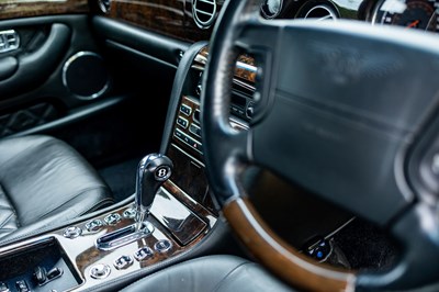 Lot 2005 Bentley Arnage T
