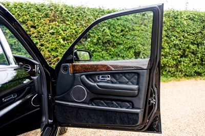 Lot 2005 Bentley Arnage T