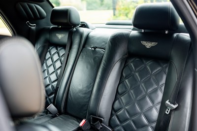Lot 2005 Bentley Arnage T