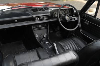 Lot 1974 Peugeot 504 GL Cabriolet