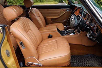 Lot 1976 Daimler Sovereign Coupé