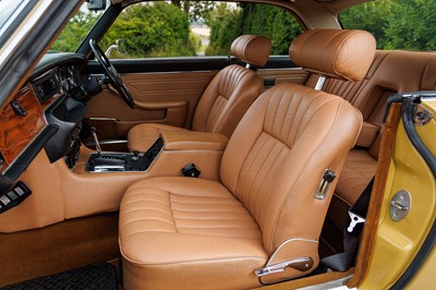 Lot 1976 Daimler Sovereign Coupé