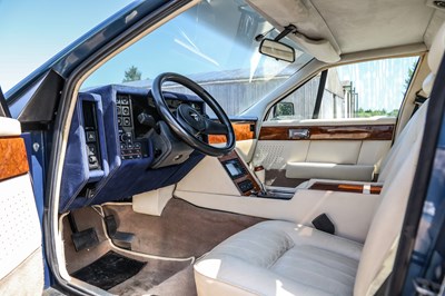 Lot 1987 Aston Martin Lagonda Series III