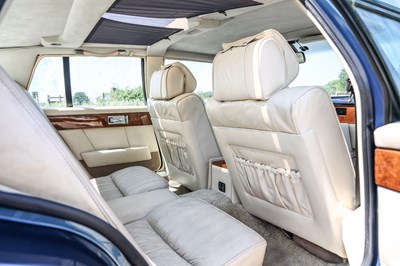 Lot 1987 Aston Martin Lagonda Series III