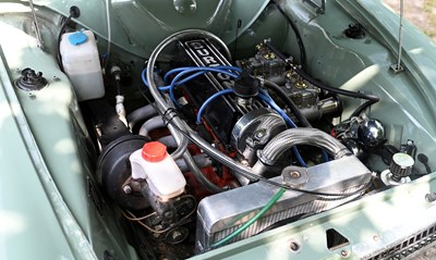 Lot 1964 Ford Cortina Super Restomod
