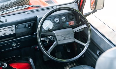 Lot 1988 Land Rover 110 Pick-up