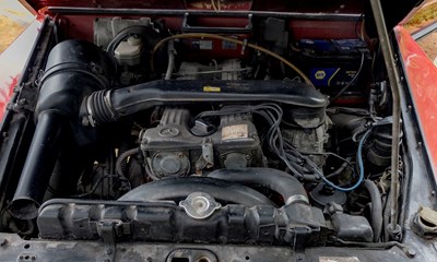 Lot 1990 Mercedes-Benz 280 GE
