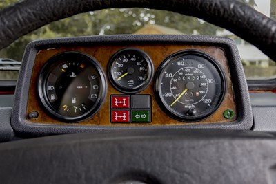 Lot 1990 Mercedes-Benz 280 GE