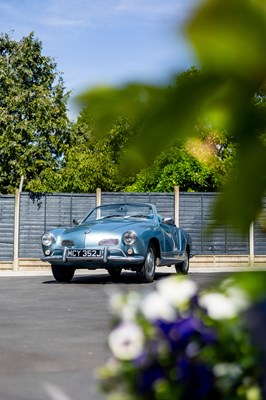 Lot 1971 Volkswagen Karmann Ghia Cabriolet