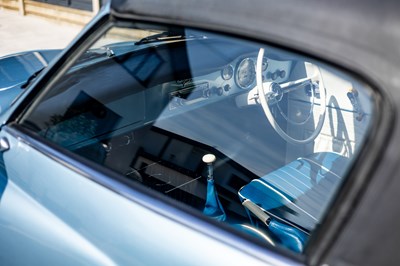 Lot 1971 Volkswagen Karmann Ghia Cabriolet