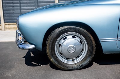 Lot 1971 Volkswagen Karmann Ghia Cabriolet