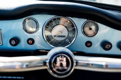 Lot 1971 Volkswagen Karmann Ghia Cabriolet