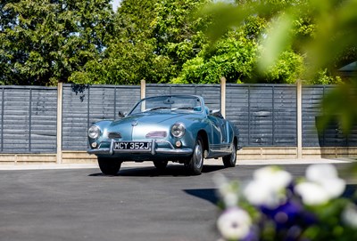Lot 1971 Volkswagen Karmann Ghia Cabriolet