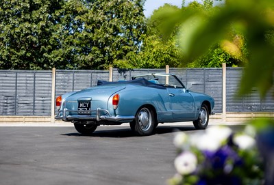 Lot 1971 Volkswagen Karmann Ghia Cabriolet