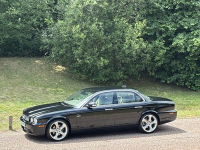 Lot 6 - 2009 Jaguar XJ 3.0 V6 Final Edition