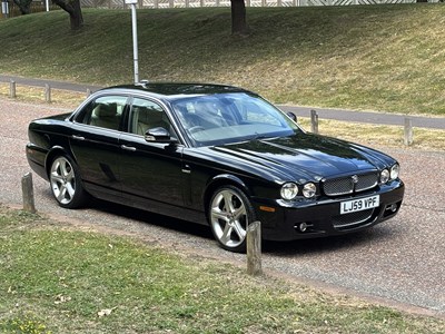 Lot 6 - 2009 Jaguar XJ 3.0 V6 Final Edition
