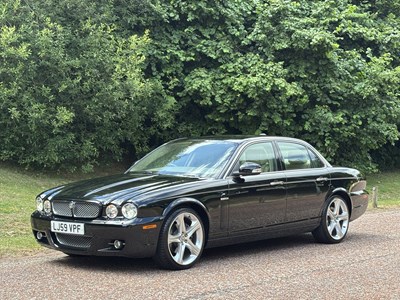 Lot 6 - 2009 Jaguar XJ 3.0 V6 Final Edition