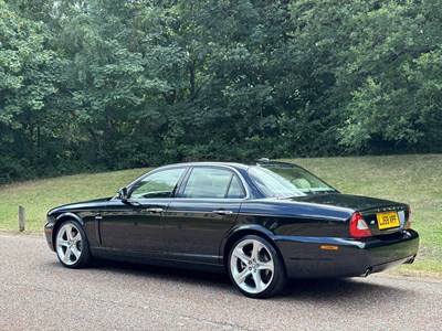 Lot 6 - 2009 Jaguar XJ 3.0 V6 Final Edition