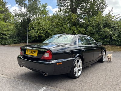 Lot 6 - 2009 Jaguar XJ 3.0 V6 Final Edition