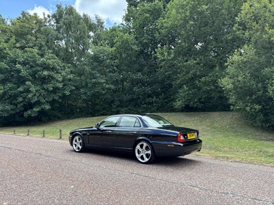 Lot 6 - 2009 Jaguar XJ 3.0 V6 Final Edition