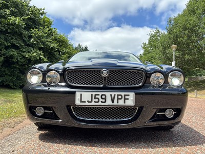 Lot 6 - 2009 Jaguar XJ 3.0 V6 Final Edition