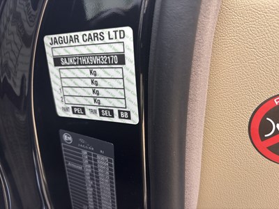 Lot 6 - 2009 Jaguar XJ 3.0 V6 Final Edition