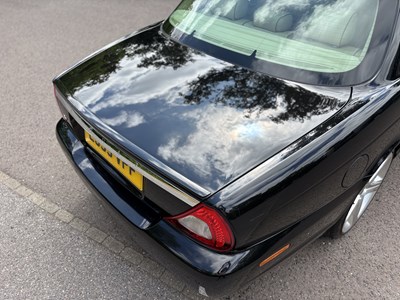 Lot 6 - 2009 Jaguar XJ 3.0 V6 Final Edition