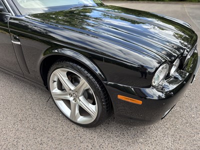 Lot 6 - 2009 Jaguar XJ 3.0 V6 Final Edition