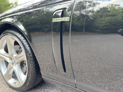Lot 6 - 2009 Jaguar XJ 3.0 V6 Final Edition