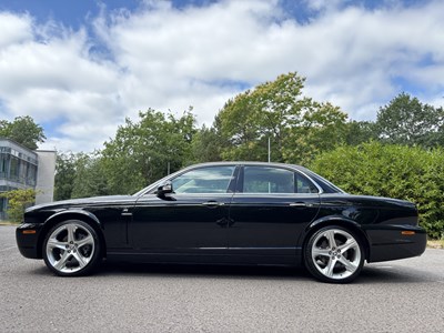Lot 6 - 2009 Jaguar XJ 3.0 V6 Final Edition