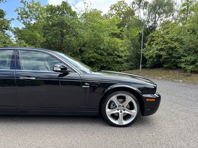 Lot 6 - 2009 Jaguar XJ 3.0 V6 Final Edition