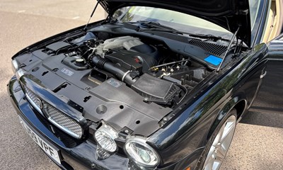 Lot 6 - 2009 Jaguar XJ 3.0 V6 Final Edition