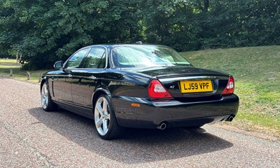 Lot 6 - 2009 Jaguar XJ 3.0 V6 Final Edition