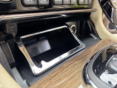 Lot 6 - 2009 Jaguar XJ 3.0 V6 Final Edition