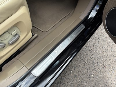 Lot 6 - 2009 Jaguar XJ 3.0 V6 Final Edition