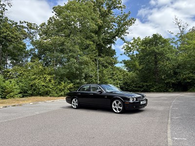 Lot 6 - 2009 Jaguar XJ 3.0 V6 Final Edition