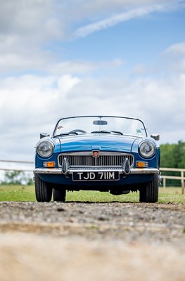 Lot 1973 MGB Roadster