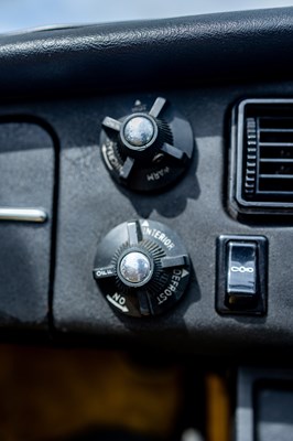 Lot 1973 MGB Roadster