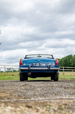 Lot 1973 MGB Roadster