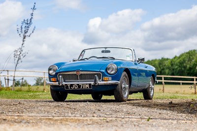 Lot 1973 MGB Roadster