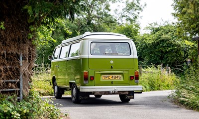 Lot 1977 Volkswagen Camper