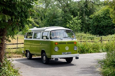 Lot 1977 Volkswagen Camper
