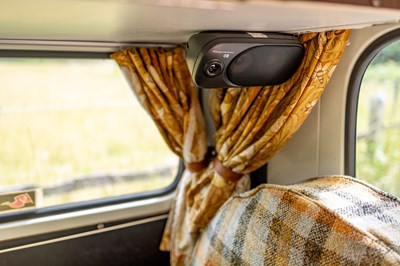 Lot 1977 Volkswagen Camper