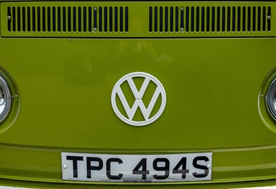 Lot 1977 Volkswagen Camper