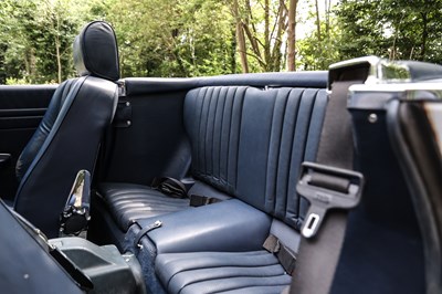 Lot 1989 Mercedes-Benz 300 SL