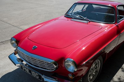 Lot 1968 Volvo 1800S