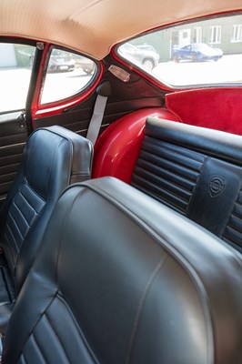 Lot 1968 Volvo 1800S