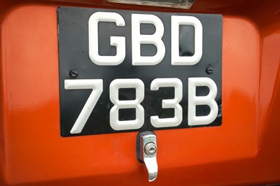 Lot 1964 Volkswagen Type 2 Split Screen Deluxe Kombi 15 window