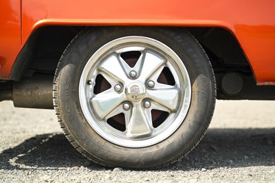 Lot 1964 Volkswagen Type 2 Split Screen Deluxe Kombi 15 window