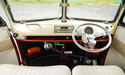 Lot 1964 Volkswagen Type 2 Split Screen Deluxe Kombi 15 window